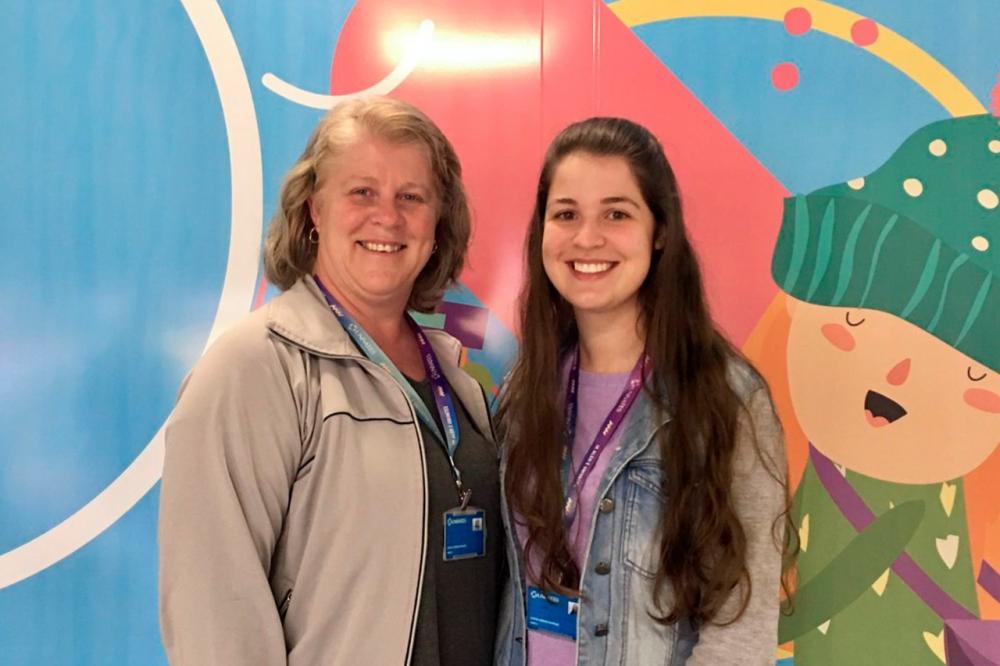 Carla e Letícia Leidens Kunzler sentem orgulho de participarem do projeto educacional - Foto: Univates/Divulgação