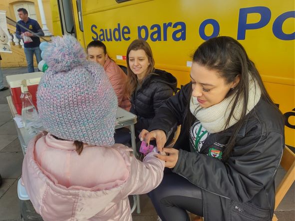 A ação foi realizada na Via del Vino e em todas as unidades de saúde da cidade. Crédito: Divulgação / Assessoria de Comunicação da Prefeitura