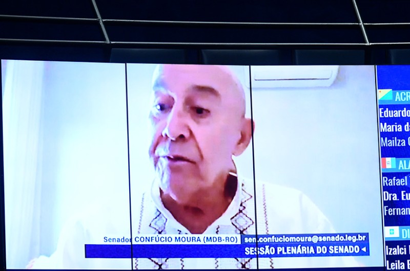 Para Confúcio Moura, sem foco na educação, “o Brasil não chegará a lugar nenhum”. - Geraldo Magela/Agência Senado