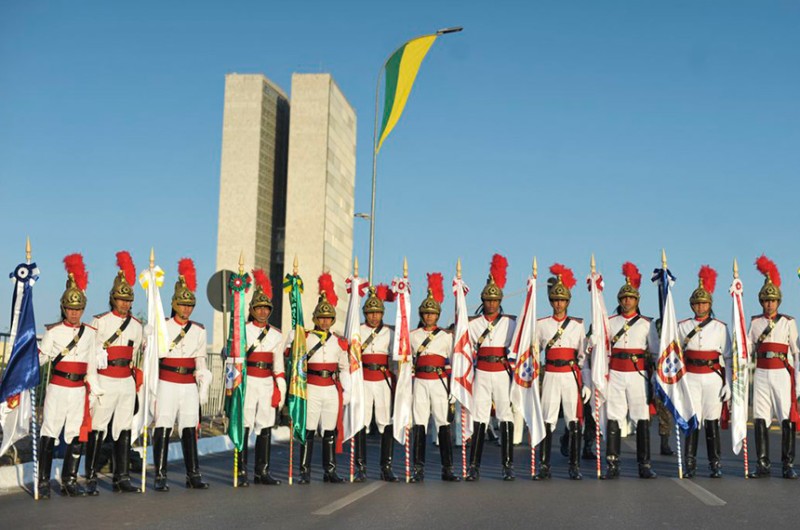 A programação começa às 8h30, com a chegada dos militares que participarão da formação externa da cerimônia. A sessão está marcada para as 10h, no Plenário da Câmara dos Deputados - Agência Senado