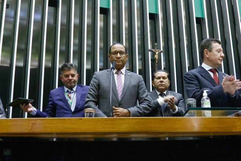 Joceval Rodrigues, autor do projeto de lei - (Foto: Elaine Menke/Câmara do Deputados)