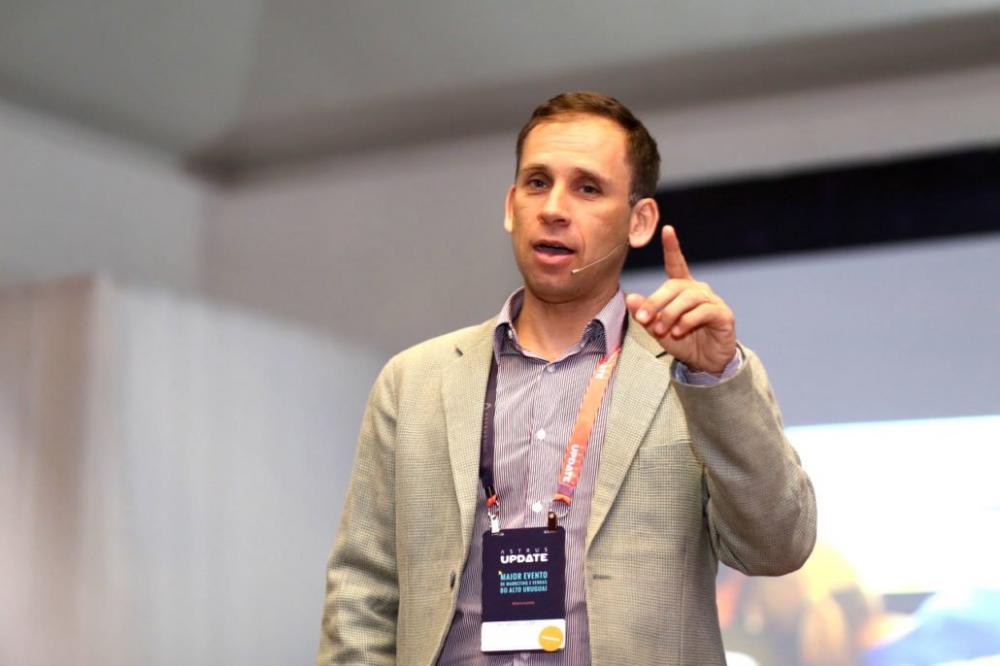 O palestrante será o treinador motivacional Ricardo Lemos. Crédito: Divulgação