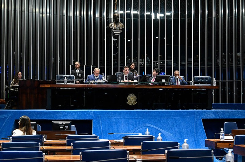Senadores em sessão deliberativa, em 29 de agosto: Plenário volta a se reunir na terça - Roque de Sá/Agência Senado