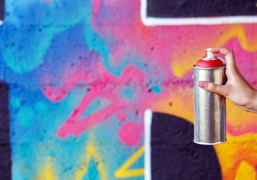 (Crédito: Freepik - Edição: CCOM Funarte)