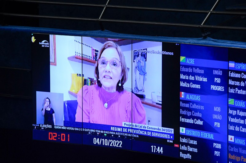 Para Zenaide Maia, esse pente-fino vai engrossar ainda mais a fila do INSS - Jefferson Rudy/Agência Senado