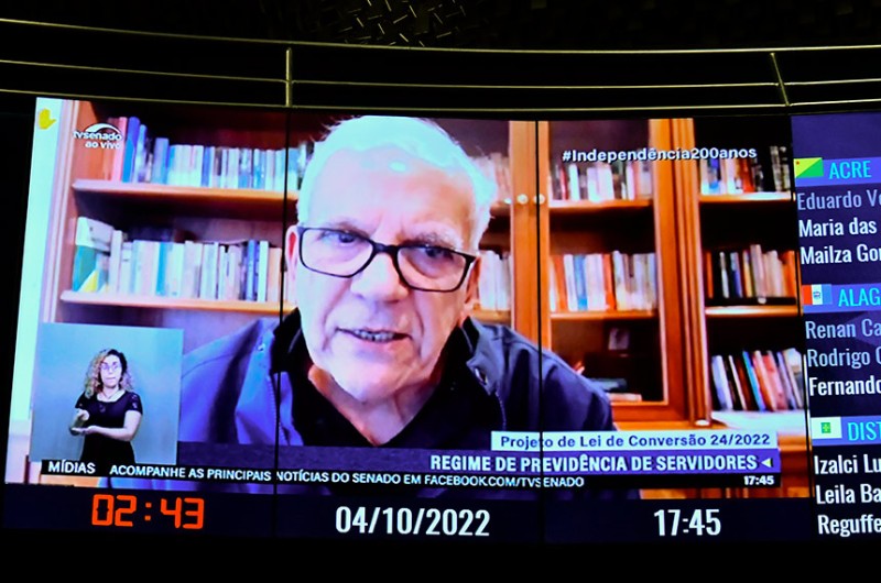 Para Oriovisto Guimarães é preciso construir o Brasil com a união de todos os brasileiros. - Waldemir Barreto/Agência Senado