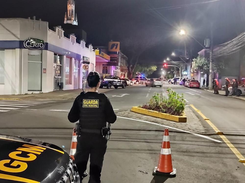 Balada Segura flagra 13 motoristas dirigindo embriagados em Bento Gonçalves