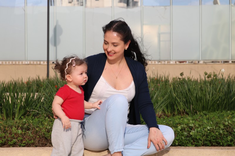 Roberta comemora a vitória da vida ao lado da filha Helena - Fotos: Rovena Rosa/Agência Brasil