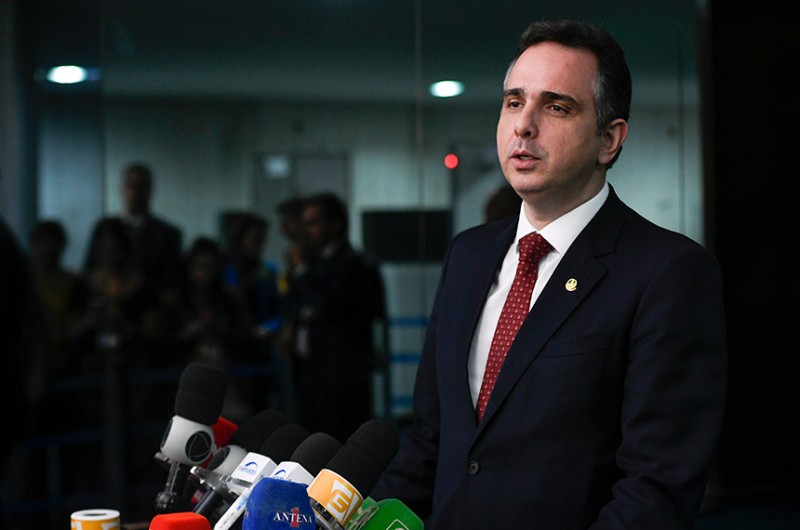 Pacheco fala aos jornalistas na tarde desta terça-feira - Jefferson Rudy/Agência Senado