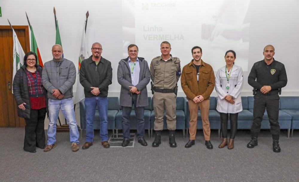 A apresentação do projeto foi realizada no auditório da instituição e contou com a presença de representantes da segurança da cidade. Crédito: Divulgação