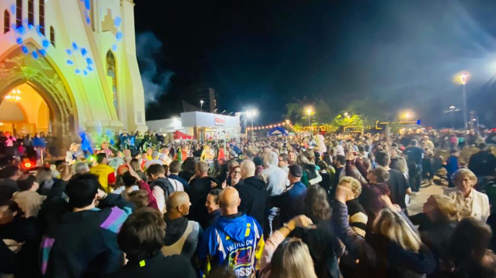 Galera do União do Morro se reuniu novamente e colocou todo mundo pra dançar - Fotos: NB Notícias