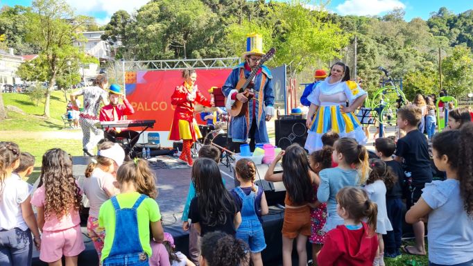 Festa das Crianças ocorre no Bairro Fátima