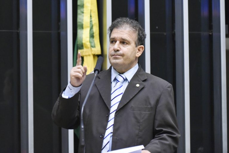 Pompeo de Mattos, autor da propsota - (Foto: Zeca Ribeiro/Câmara dos Deputados)