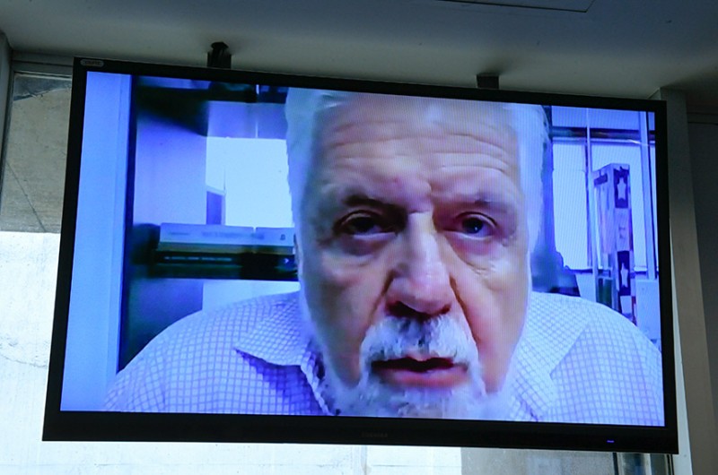 Presidente da CMA, Jaques Wagner leu o relatório de Fabiano Contarato - Roque de Sá/Agência Senado