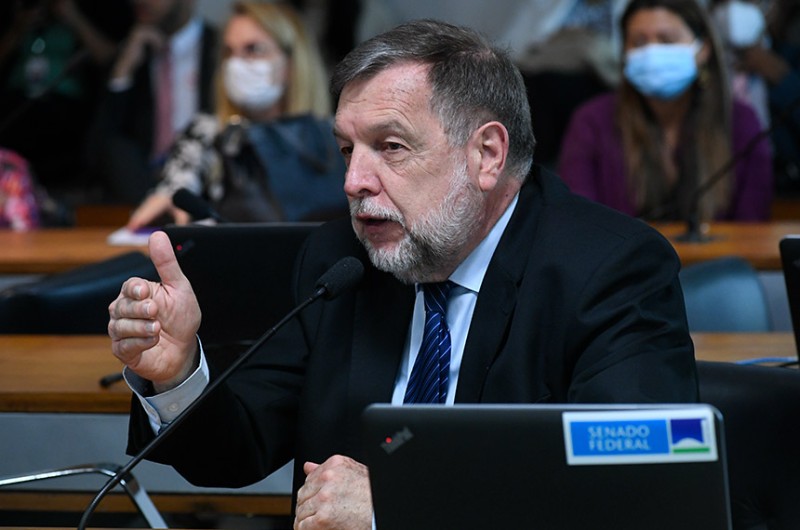 Arns relatou a proposta - Geraldo Magela/Agência Senado