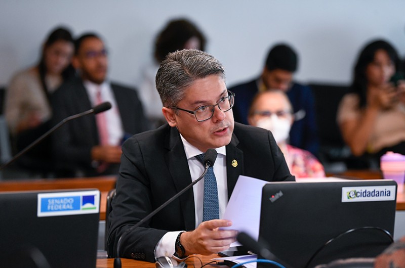 Alessandro Vieira foi o relator da proposta, que segue para o Plenário do Senado - Roque de Sá/Agência Senado