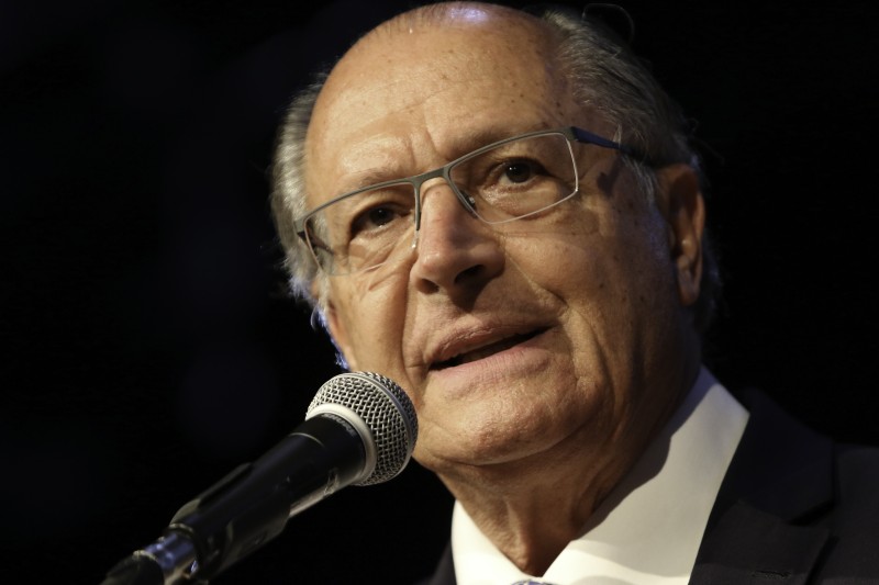 MDB indica membros para equipe de transição