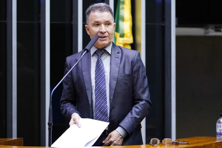 Matos: proposta subsidiará debates sobre reforma tributária no próximo governo - (Foto: Pablo Valadares/Câmara dos Deputados)