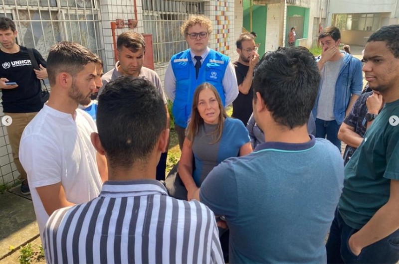 Mara Gabrilli com refugiados afegãos no Aeroporto de Guarulhos - Reprodução/Instagram