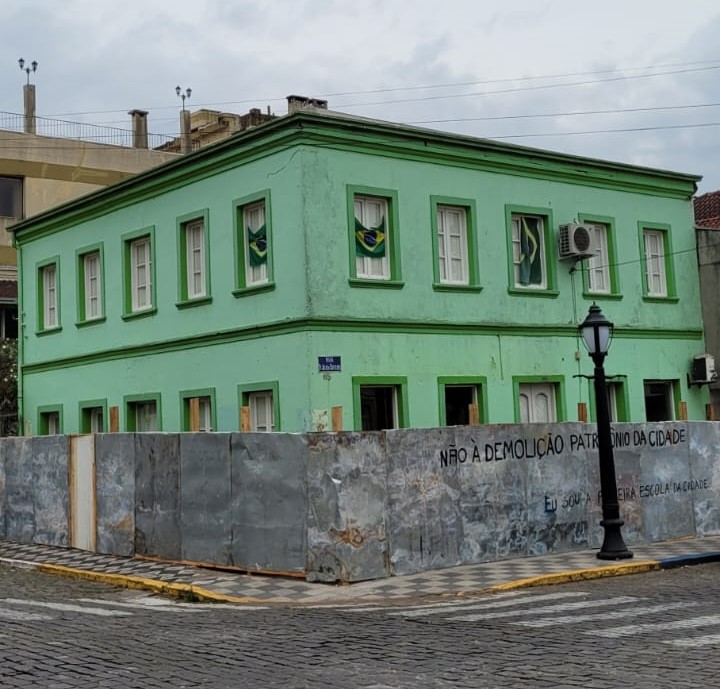 Casarão Dal Bó foi a segunda obra de alvenaria construída na história de Garibaldi - Foto: Divulgação