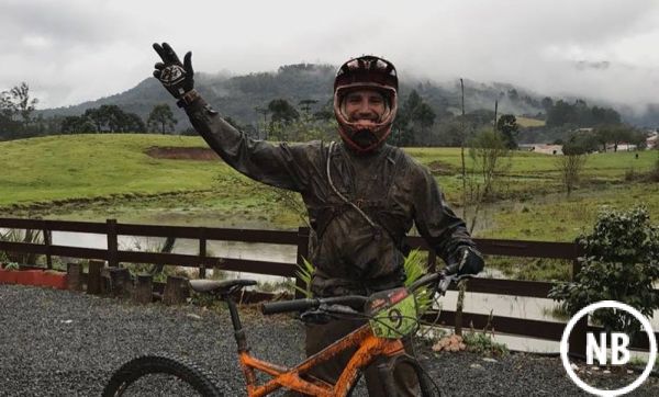 Atleta da ADHV sobe ao pódio em etapa do Brasil Enduro Séries
