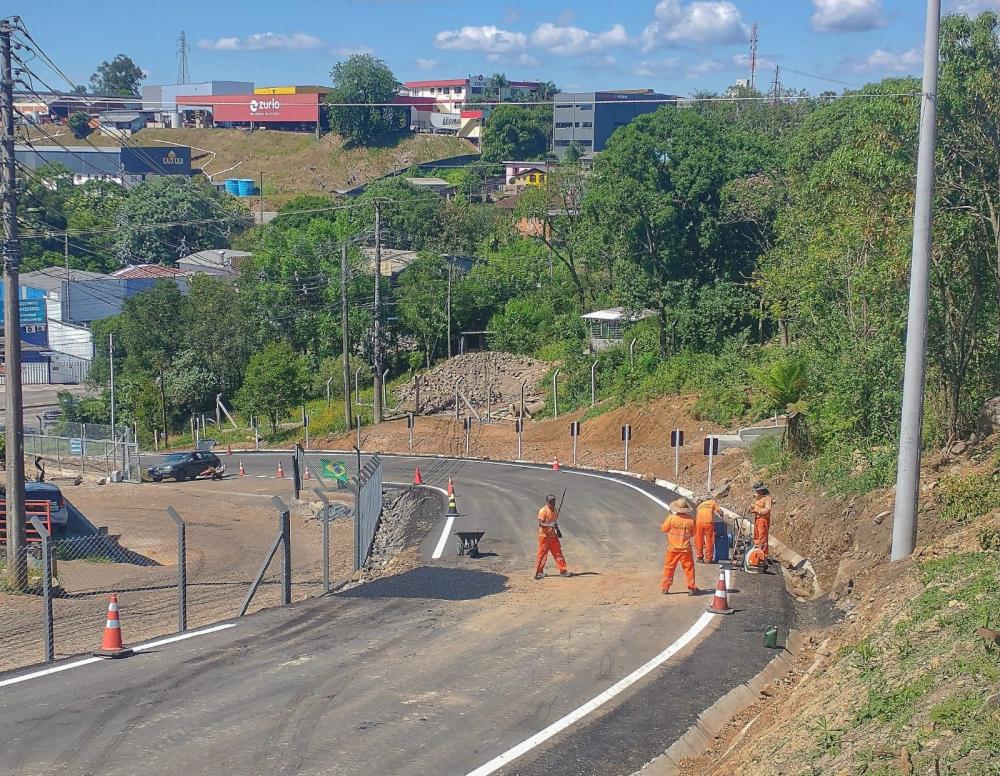 Trecho é importante ligação entre Flores da Cunha, Antônio Prado e Ipê a Caxias do Sul, além de quem segue para a capital. Crédito: Raphael Nunes / Ascom EGR