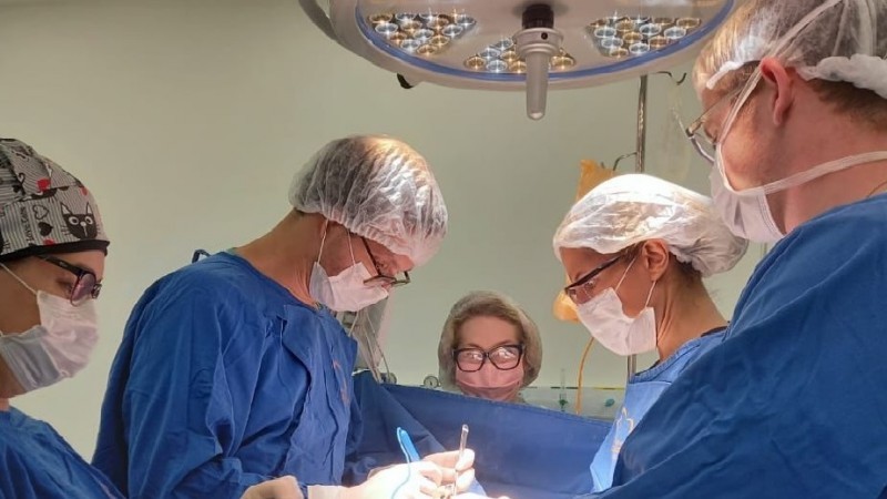 Milionésia cirurgia no bloco cirúrgico foi uma safenectomia e de correção de varizes -Foto: Divulgação / Hospital Regional de Santa Maria