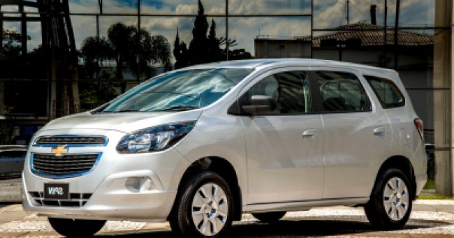 Leilão do Detran tem Chevrolet Spin a R$ 5 mil e Fiat Strada por R$ 4,2 mil