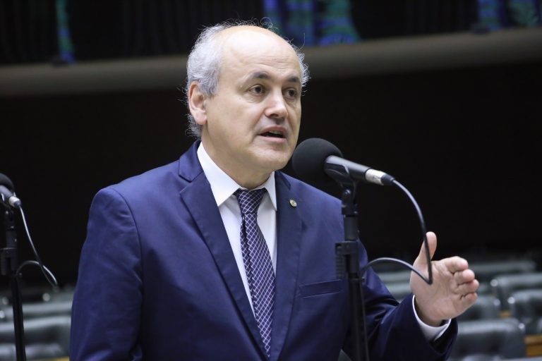 Fruet: só a integração proporcionará um sistema realmente eficiente para o cidadão - (Foto: Paulo Sergio/Câmara dos Deputados)