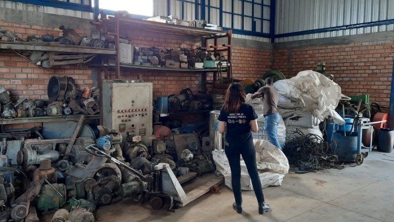 Proprietários foram orientados a não receber material de origem suspeita -Foto: SSP