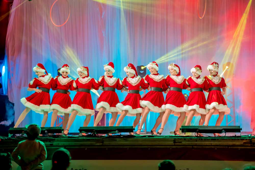 A Cia Circense Sorriso com Arte será uma das atrações com a peça “Um Encanto de Natal”. Crédito: Léo Dias