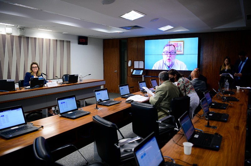 Proposta do senador Flávio Arns cria o “Biênio da Busca Ativa: Toda Criança na Escola”, para garantir a matrícula de crianças e adolescentes em idade escolar - Pedro França/Agência Senado