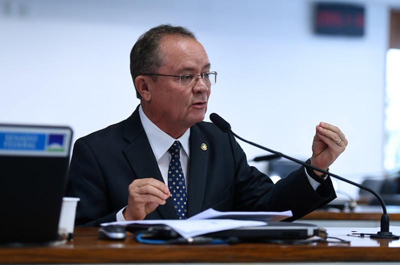 Presente no debate, Zequinha Marinho defende percentual mínimo de 35% de cacau nos chocolates - Edilson Rodrigues/Agência Senado