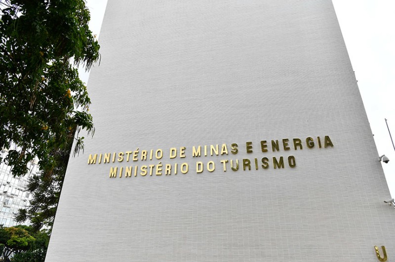Até então, atribuição era exclusiva de estatal vinculada ao Ministério de Minas e Energia (MME) - Geraldo Magela/Agência Senado