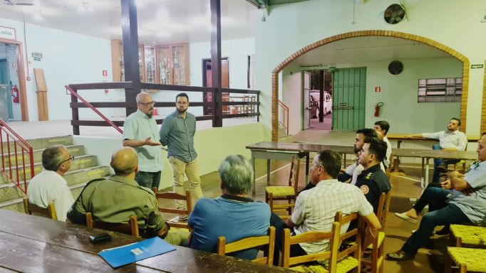 Estiveram presentes no evento, representantes do 3º BPAT, Corpo de Bombeiros, SAMU, Guarda Civil Municipal e Patrulha Rural. Crédito: Divulgação