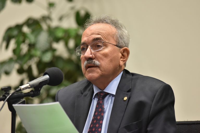 Átila Lira: texto assegura a quem tem TDAH direitos garantidos a pessoas com autismo - (Foto: Elaine Menke/Câmara dos Deputados)