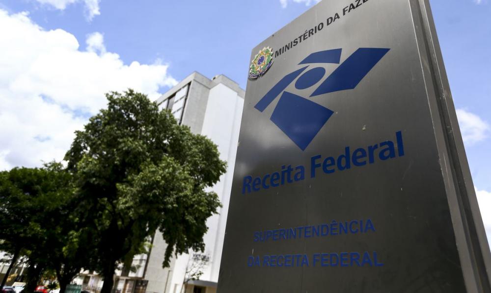 O edital oferece 230 vagas de auditor fiscal e 469 de analista tributário. O salário pode chegar a R$ 21 mil. Crédito: Marcelo Camargo/Agência Brasil