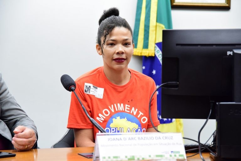 Joana d'Arc da Cruz: identificação desses cidadãos deve ser feita de forma humanizada - (Foto: Clea Viana/Câmara dos Deputados)