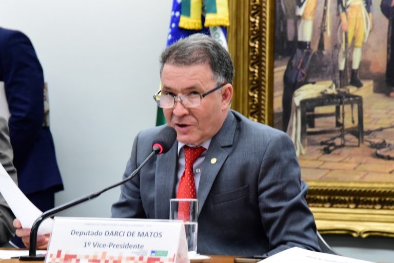 Matos afirmou que a proposta não fala em efeito retroativo - (Foto: Cleia Viana/Câmara dos Deputados)