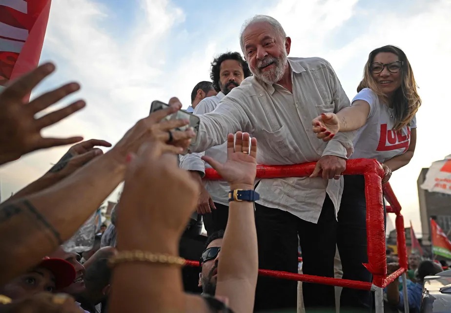 Janja, esposa de Lula, está coordenando os festejos e já prganizou uma vaquinha virtual para arrecadação de recursos - Foto: Carl de Souza/AFP/Divulgação