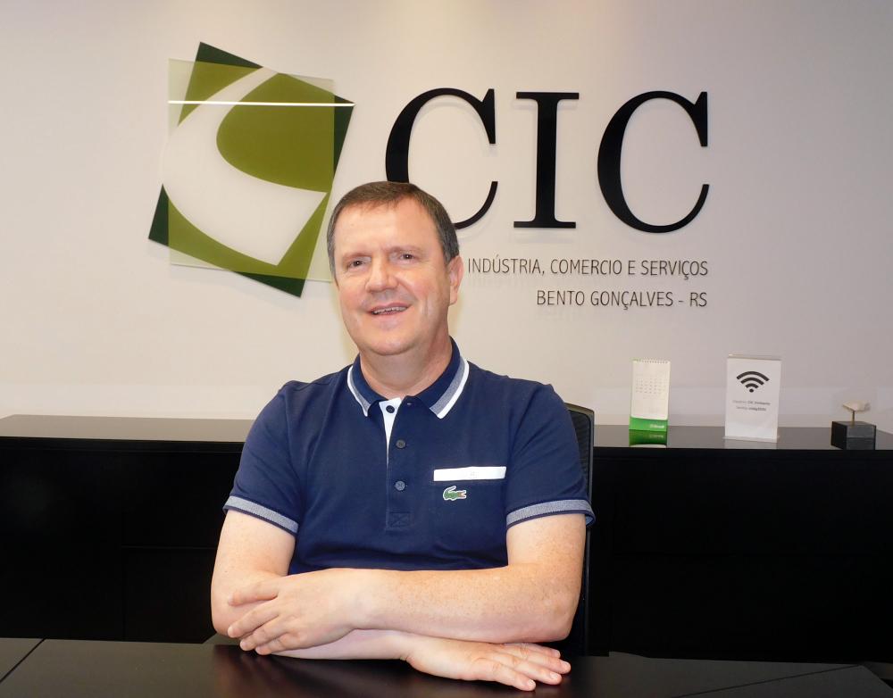 Experiência de Adelgides contou para sua reeleição à frente do Bento +20 - Foto: Bárbara Salvatti/Divulgação