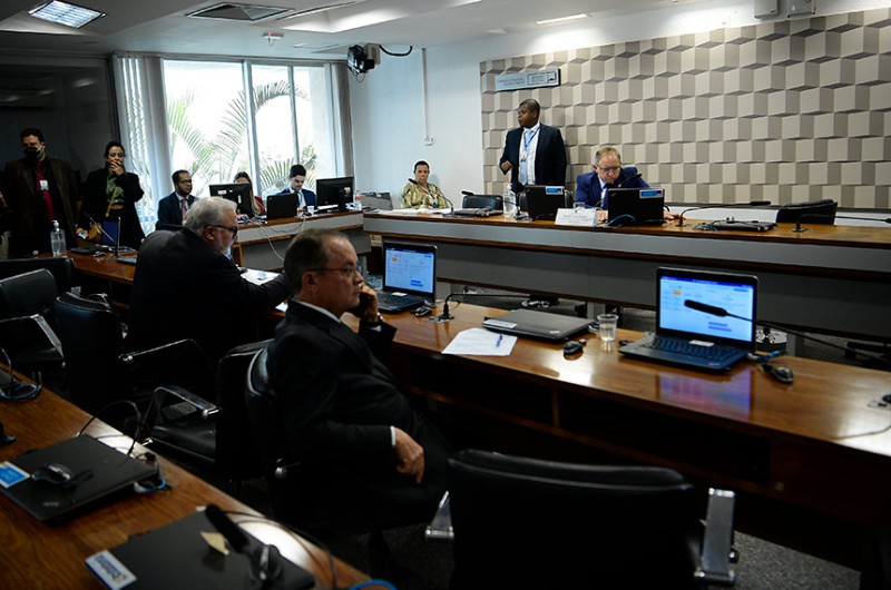 Proposta foi aprovada nesta terça-feira (20) na Comissão de Educação - Pedro França/Agência Senado