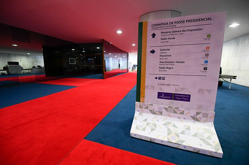 No Salão Azul, onde está localizada a sala de audiências da Presidência do Senado, local que recepciona os empossados logo após a sessão solene no Congresso - Marcos Oliveira/Agência Senado