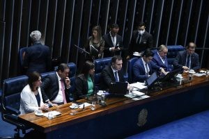 Sessão solene da promulgação da emenda constitucional - (Foto: Agência Senado)
