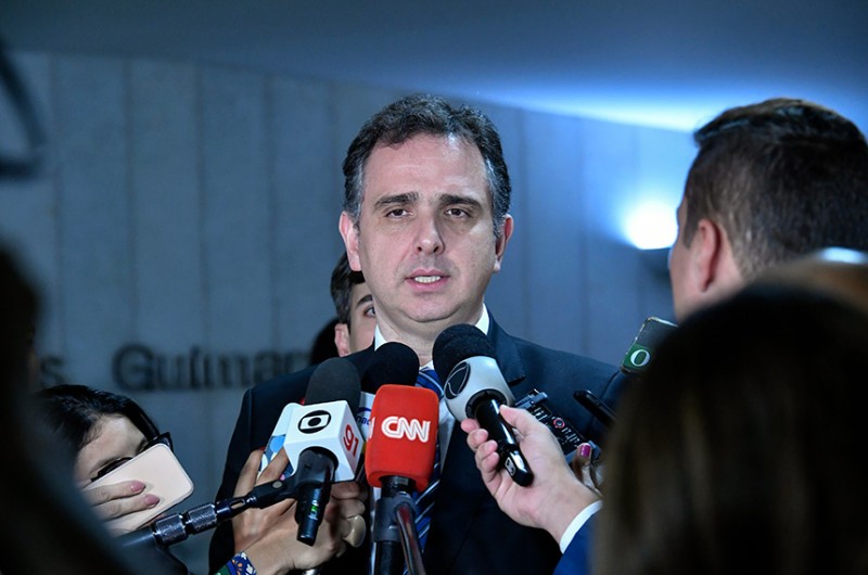 Pacheco fala ao sair da última sessão do ano no Congresso - Waldemir Barreto/Agência Senado