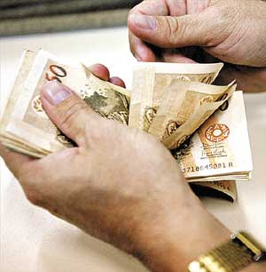 Segundo o Congresso Nacional, os reajustes têm impacto de R$ 2,5 bilhões no Orçamento de 2023