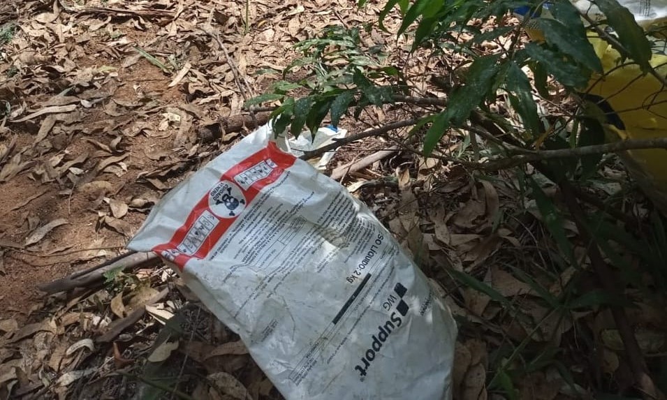 Sacos de agrotóxicos foram apreendidos pela Arpa na ação