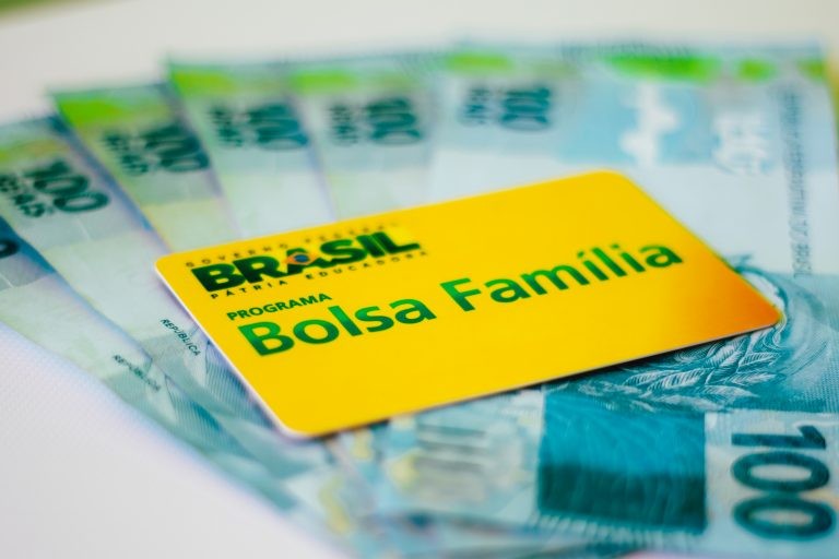 Pagamento do Bolsa Família dependia da aprovação da PEC da Transição - (Foto: Depositphotos)
