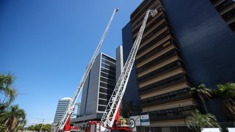 Tempo de subida, do chão ao topo, em uma cesta, é de apenas 15 segundos -Foto: Gustavo Mansur / Palácio Piratini