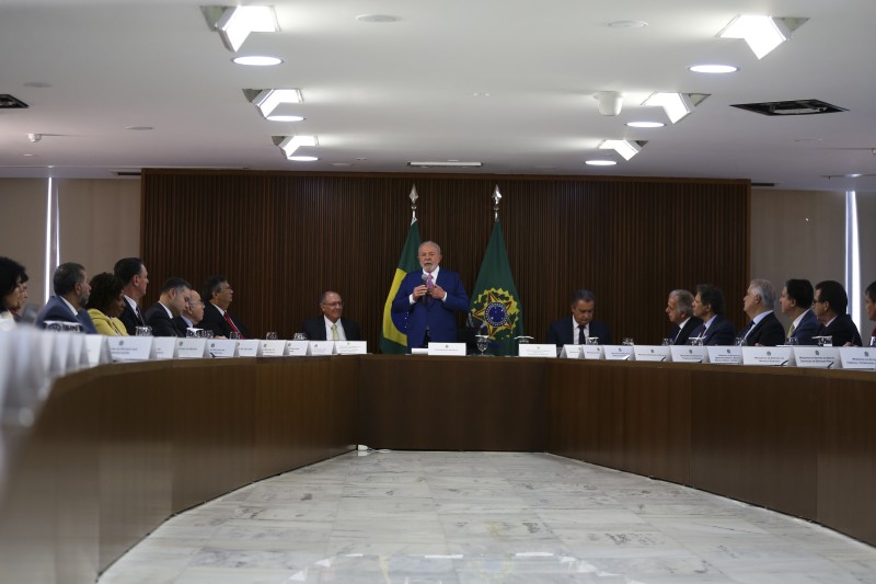 Reunião teve o objetivo de criar um alinhamento do presidente com os ministros - Foto: José Cruz/Agência Brasil